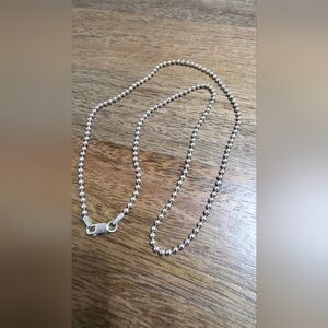 Elegant Silver Beaded Necklace